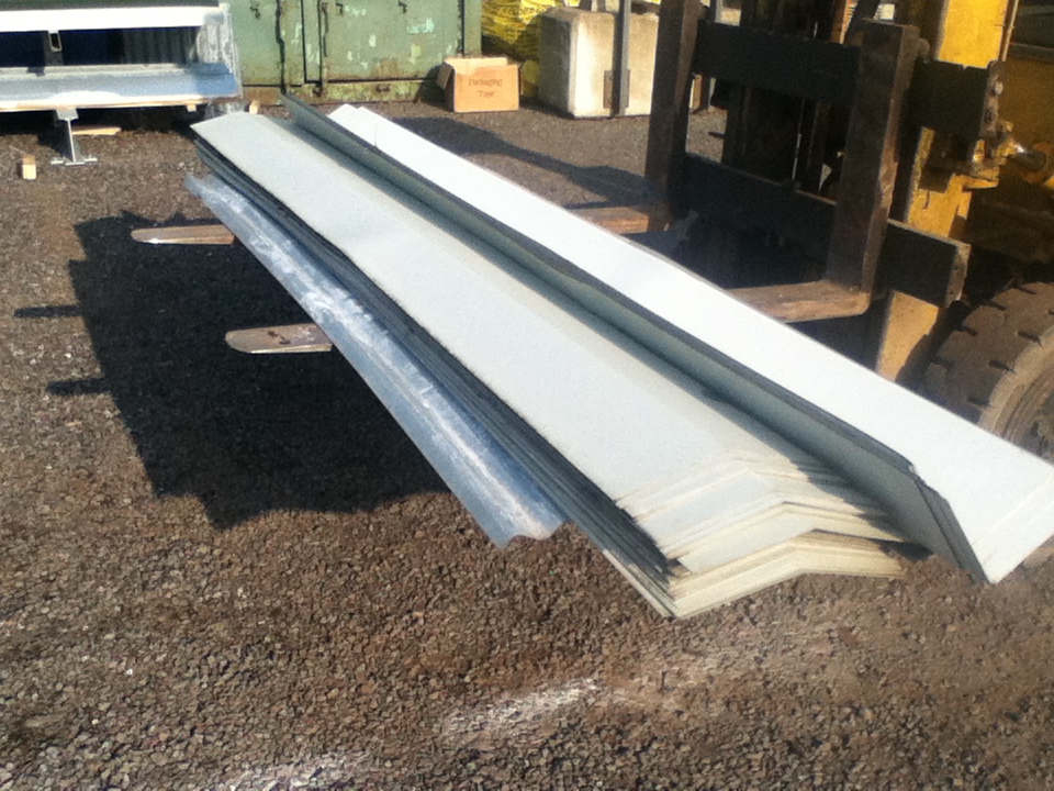 10ft light grey ridge board