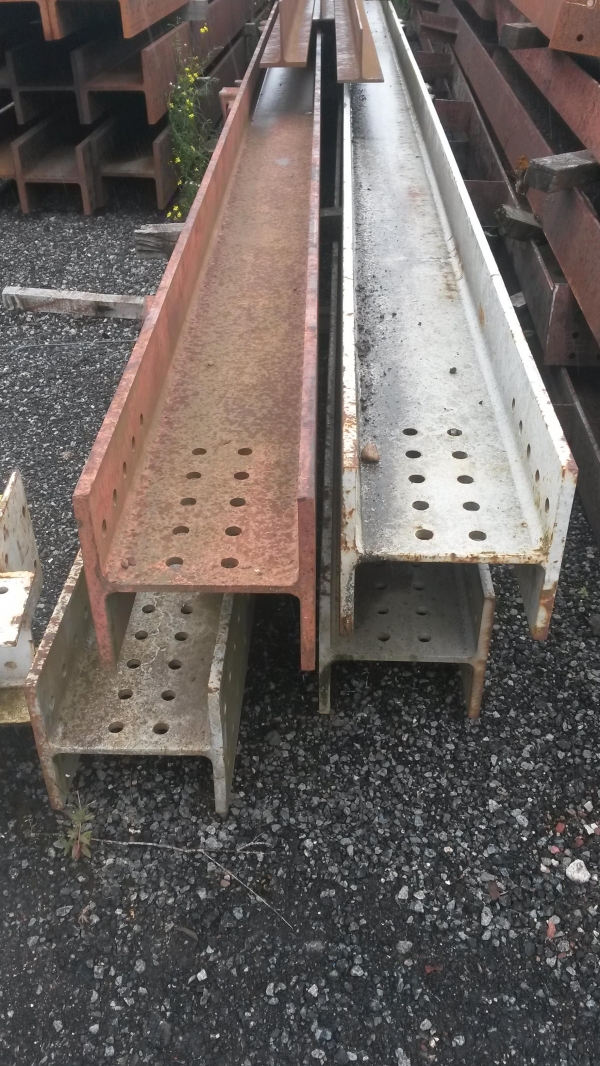 12.240mtr 305mm x 305mm x 137kg/m steel column second hand